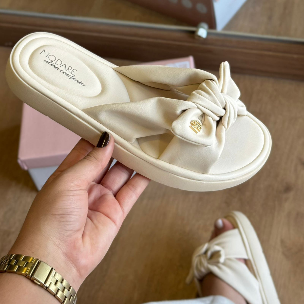 Sandália Modare Detalhe de Laço Linha de Verão (ÚLTIMO DIA)