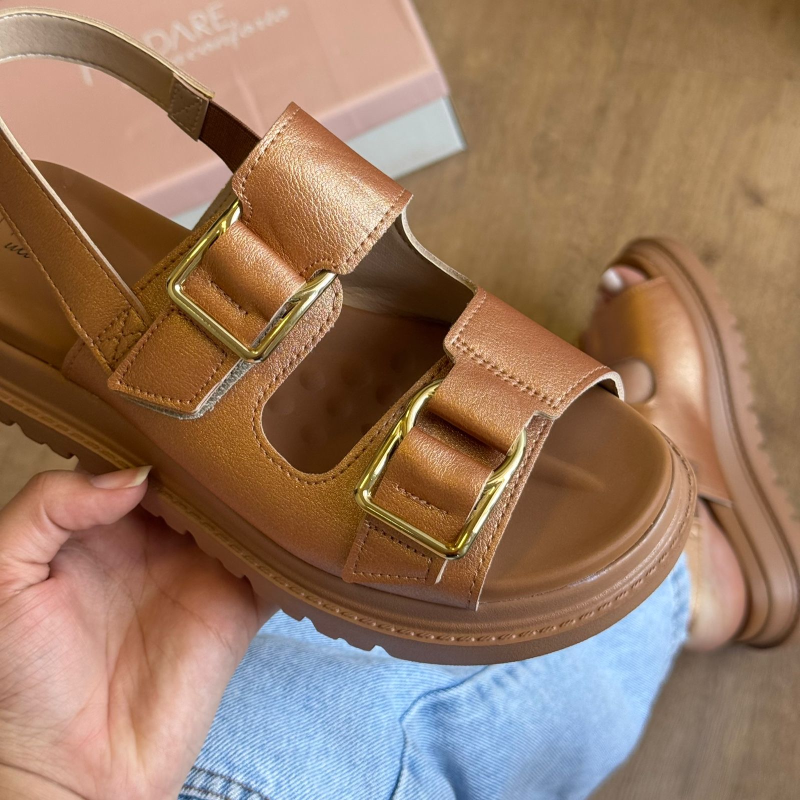 Sandália Modare Espelho Dourado 7200.102