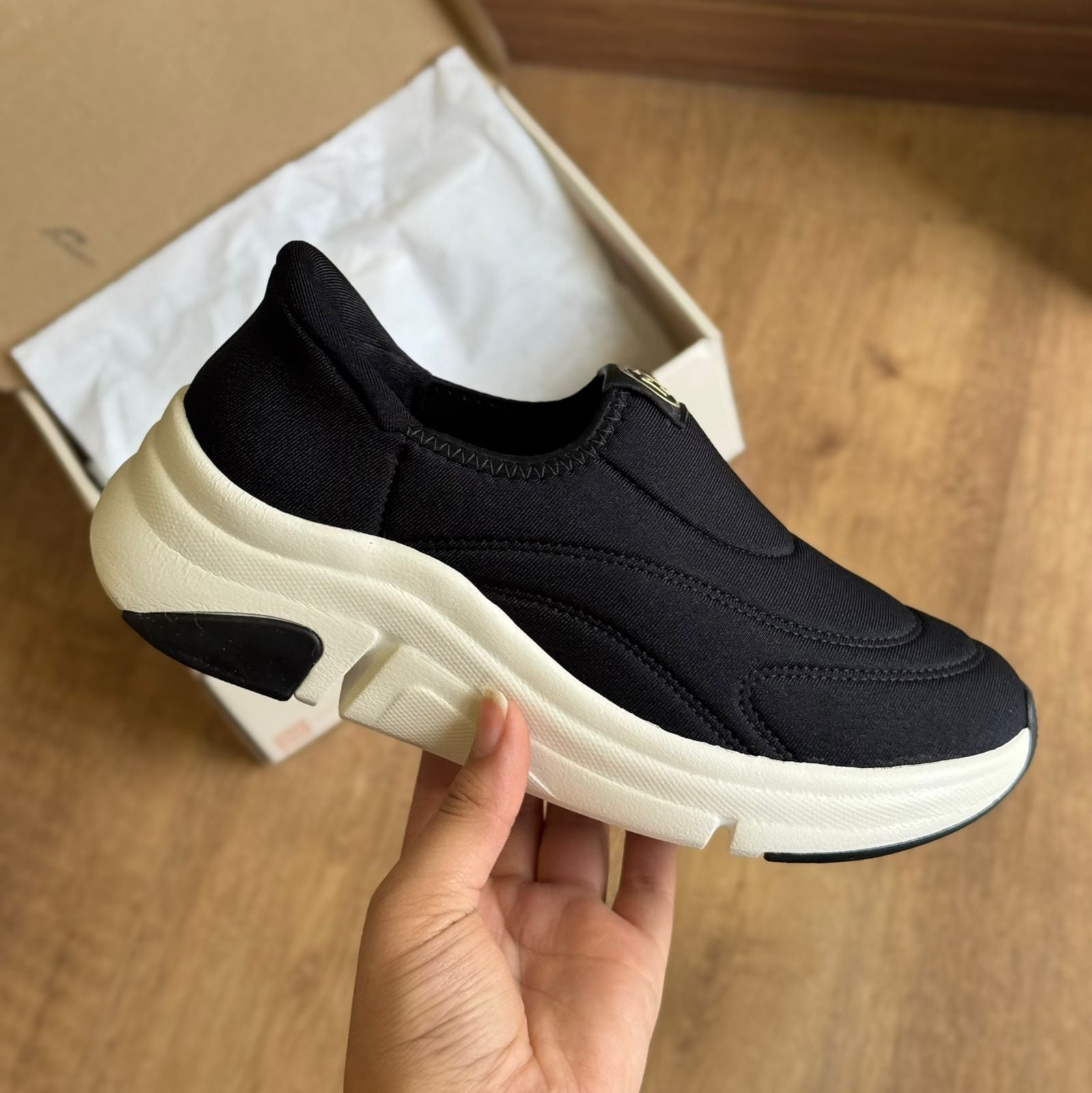 Tênis Modare Calce Facil 7401.107