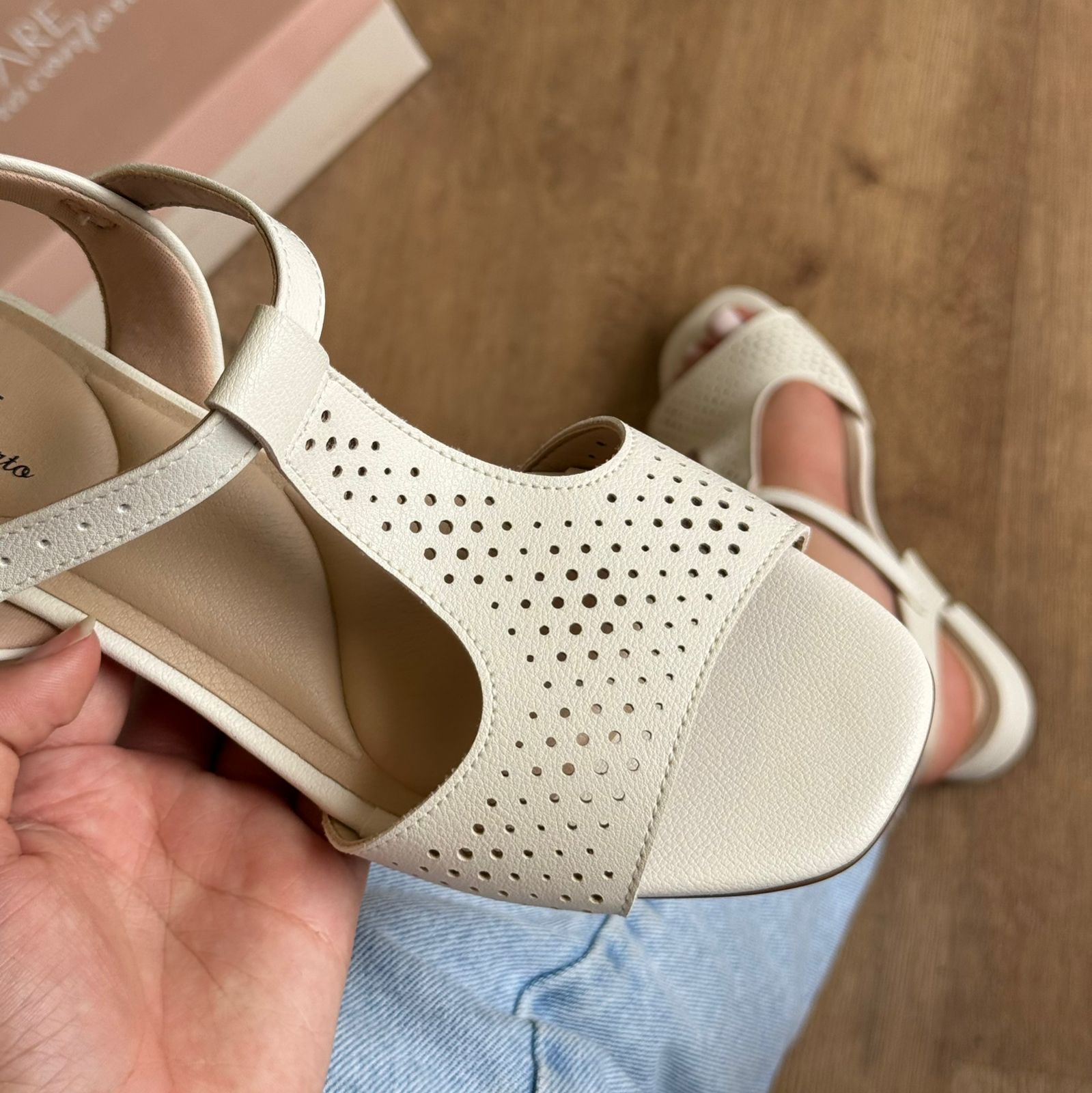 Sandália Modare Salto Baixo 7211.109