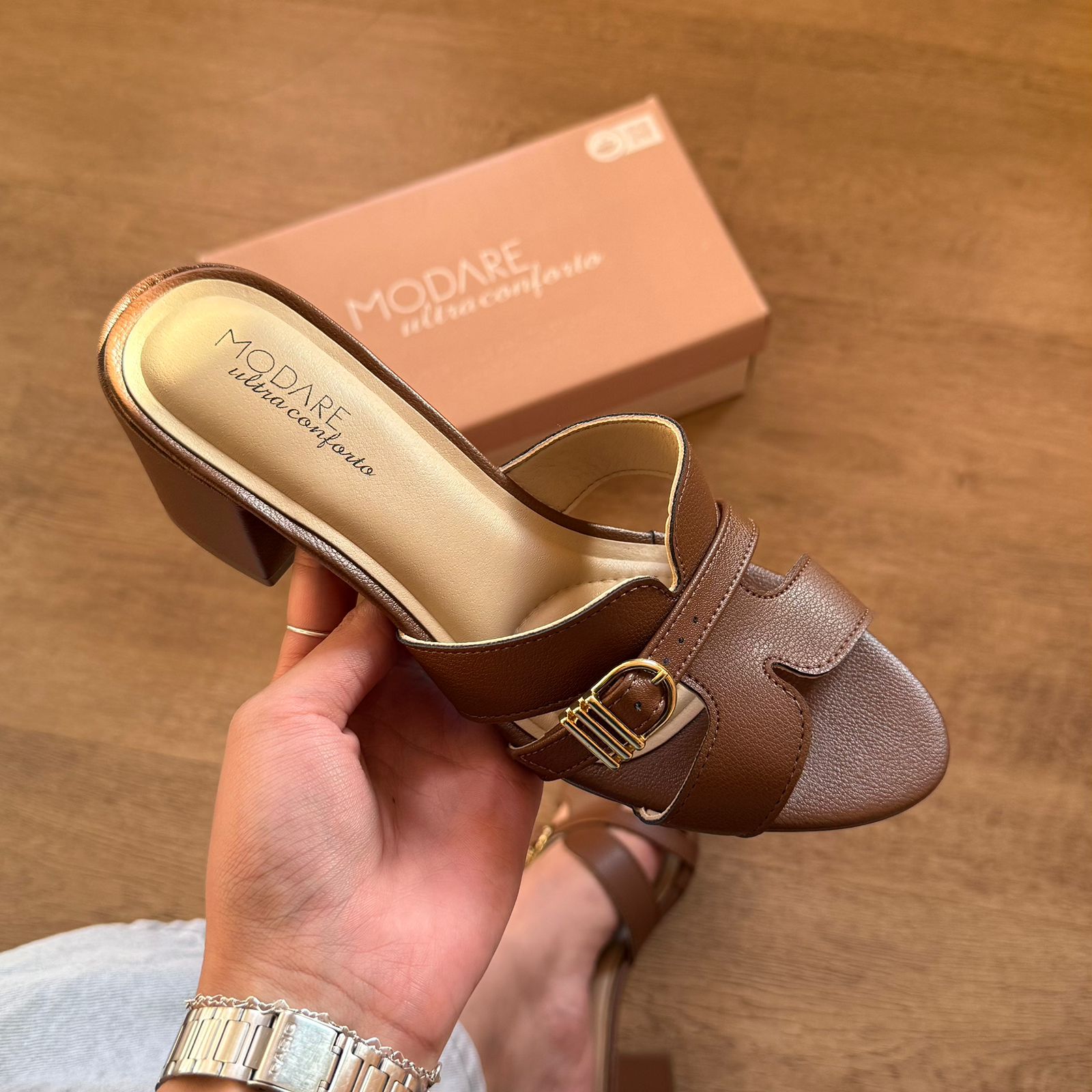 Sandália Modare Salto Bloco Baixo 7109.483