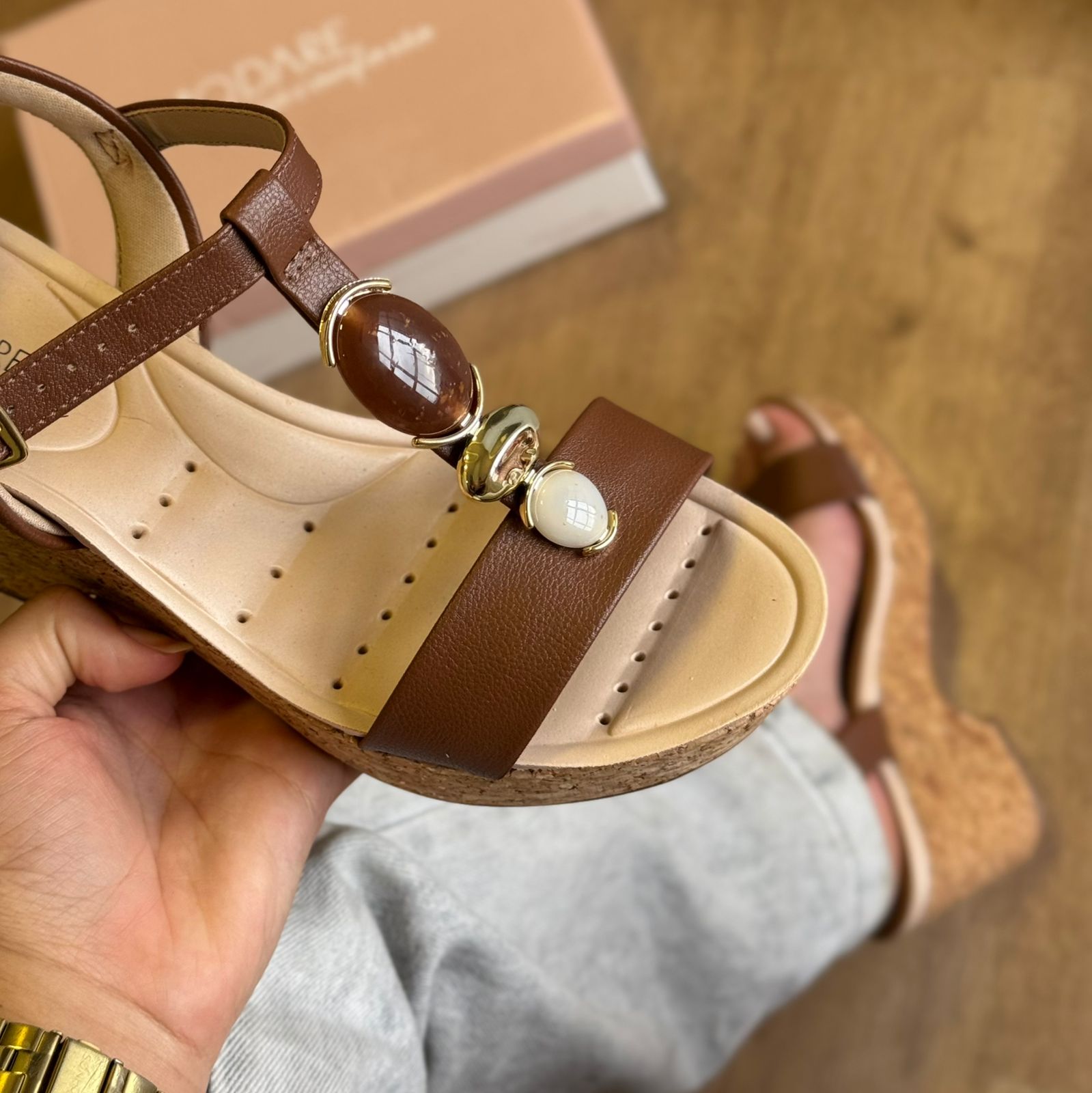 Sandália Salto Modare 7137.150