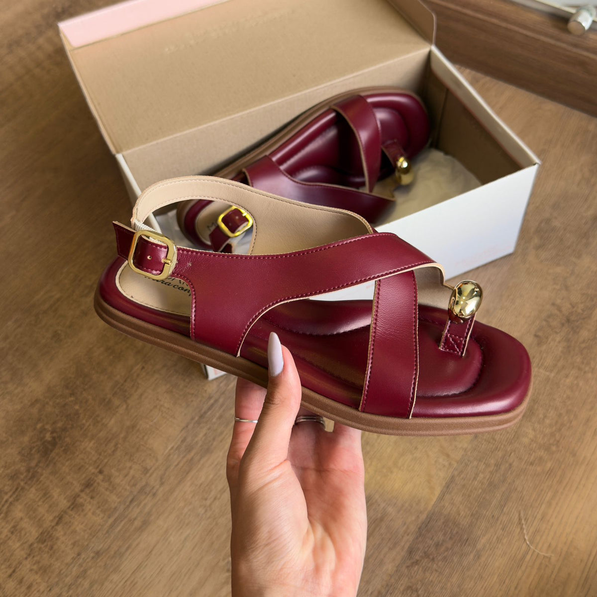 Sandália Modare Rasteirinha Tiras Cruzadas 7212.106