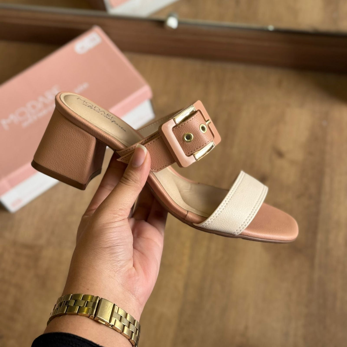 Sandália Modare Salto Bloco Fivela 7172.124