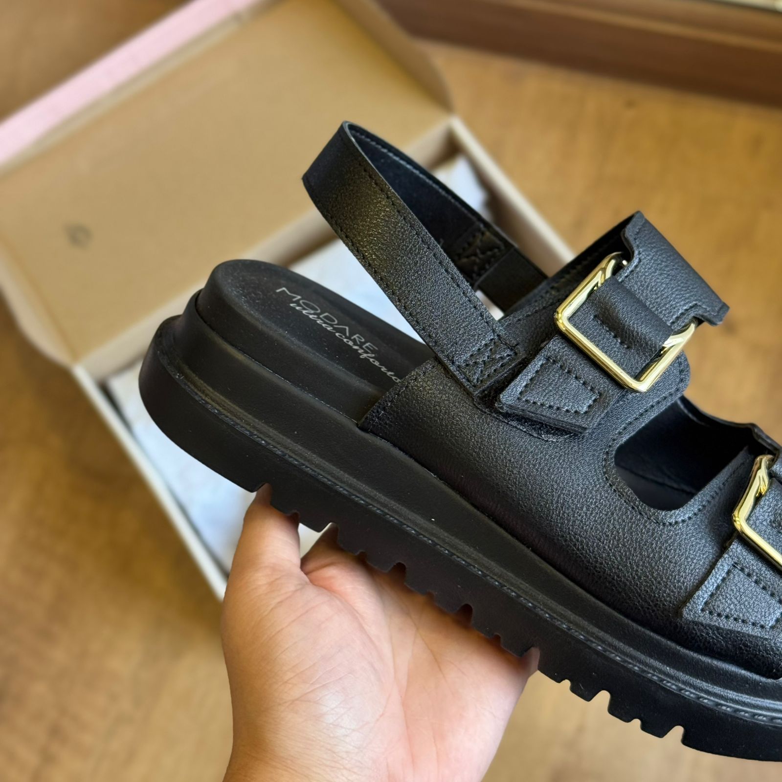 Sandália Modare Espelho Dourado 7200.102